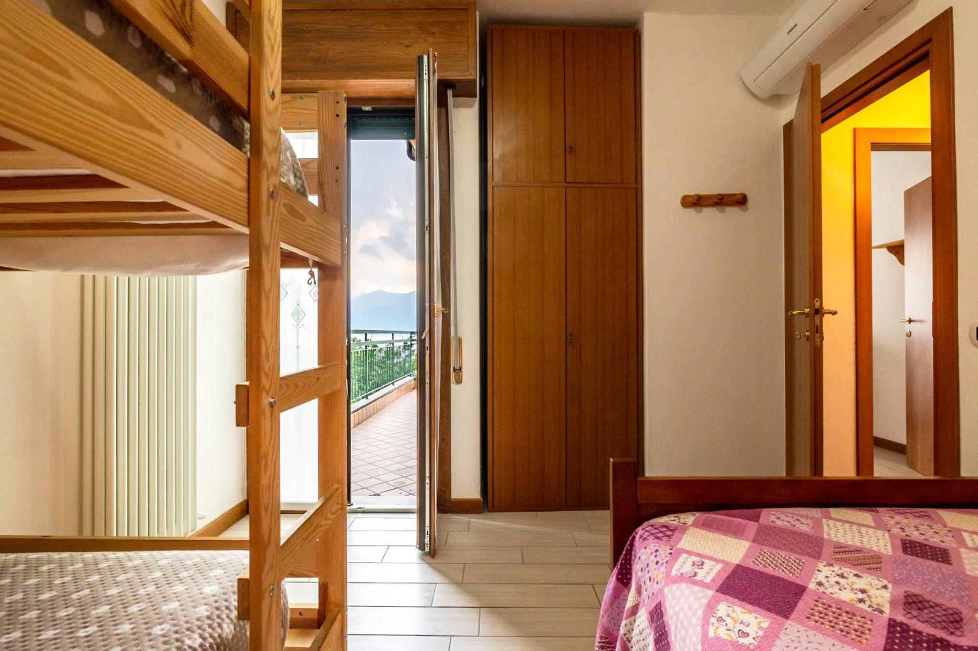 Villa Al Salto - Lake Garda Бренцоне-суль-Гарда Экстерьер фото