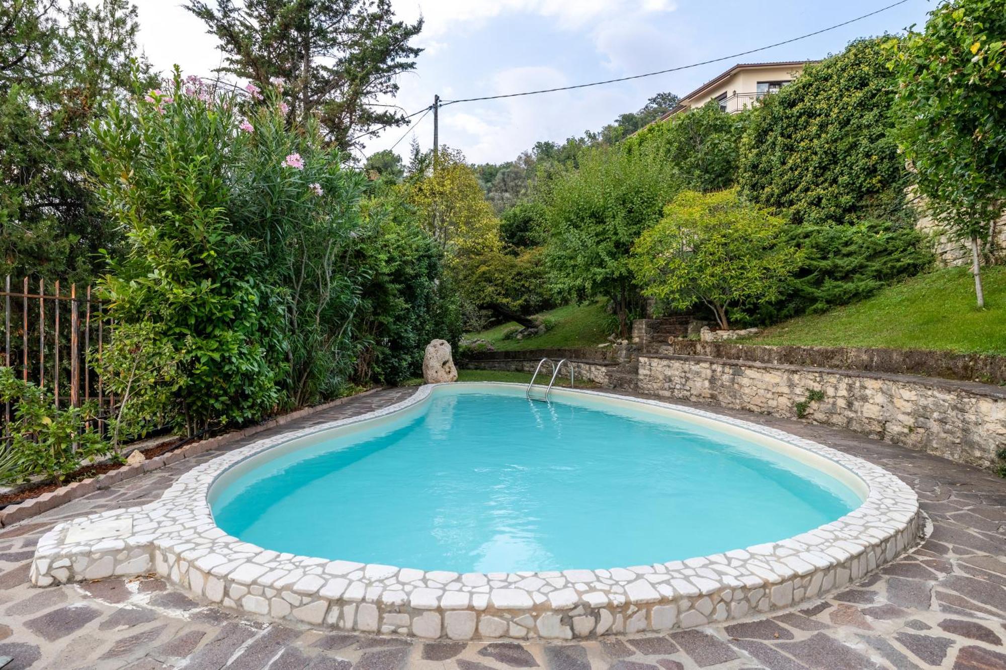 Villa Al Salto - Lake Garda Бренцоне-суль-Гарда Экстерьер фото