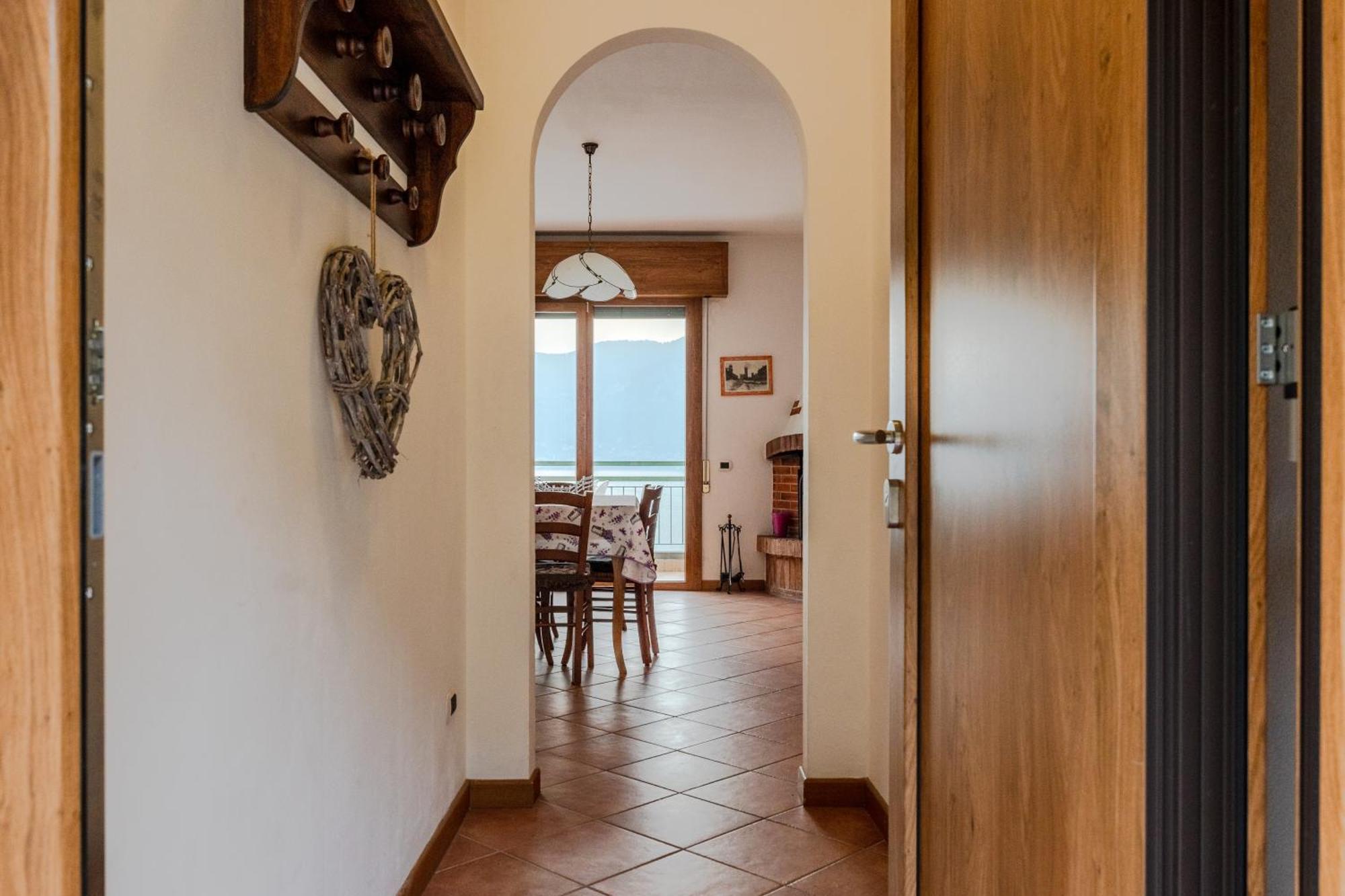 Villa Al Salto - Lake Garda Бренцоне-суль-Гарда Экстерьер фото