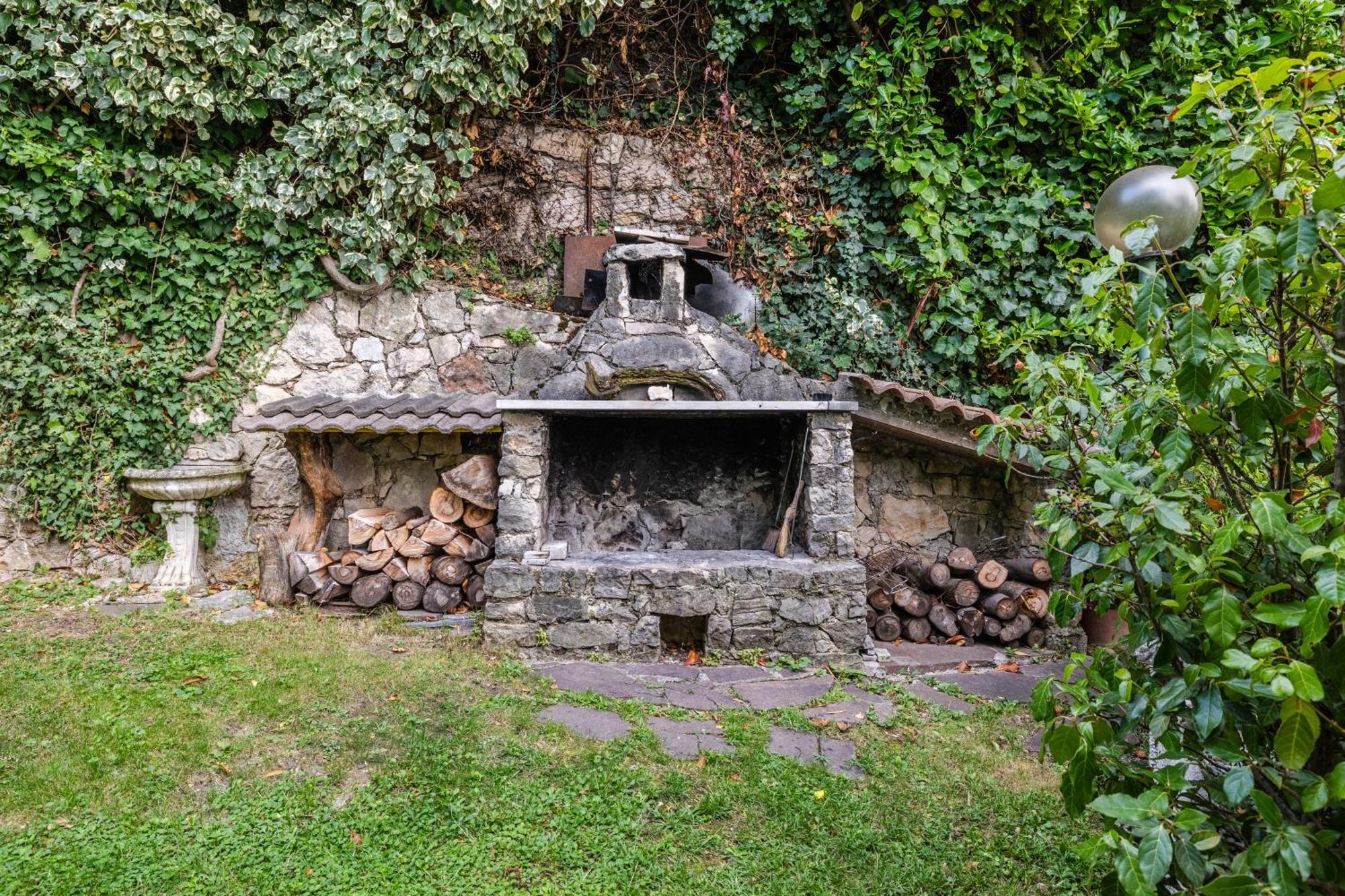 Villa Al Salto - Lake Garda Бренцоне-суль-Гарда Экстерьер фото