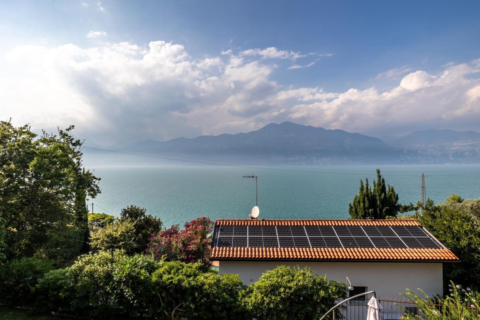 Villa Al Salto - Lake Garda Бренцоне-суль-Гарда Экстерьер фото
